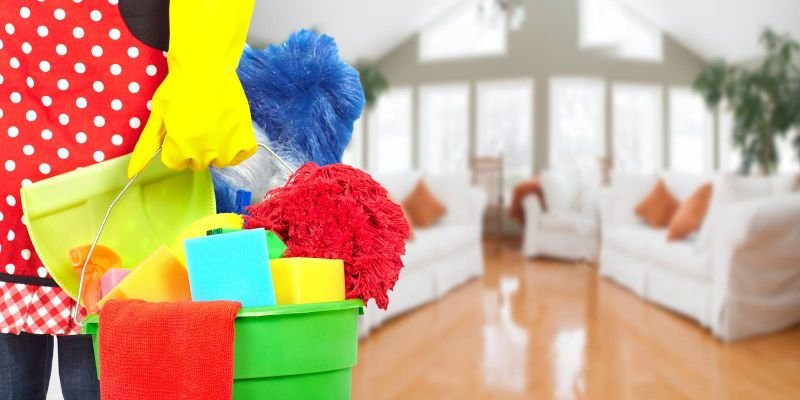 طريقة صنع منظفات منزلية آمنة وفعالة لتلميع السيراميك والرخام